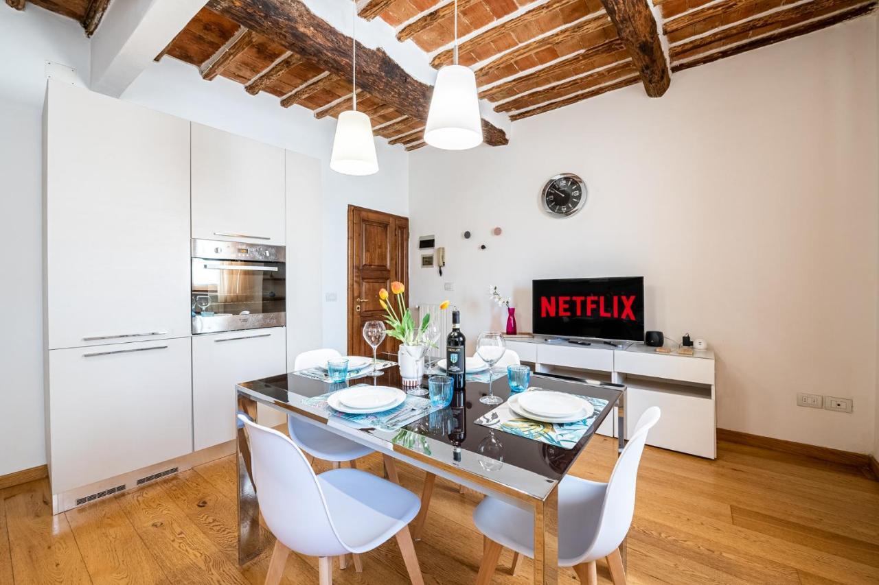 Suite 35 Nel Centro Storico Di Siena In The Historic Center Of Siena Kültér fotó